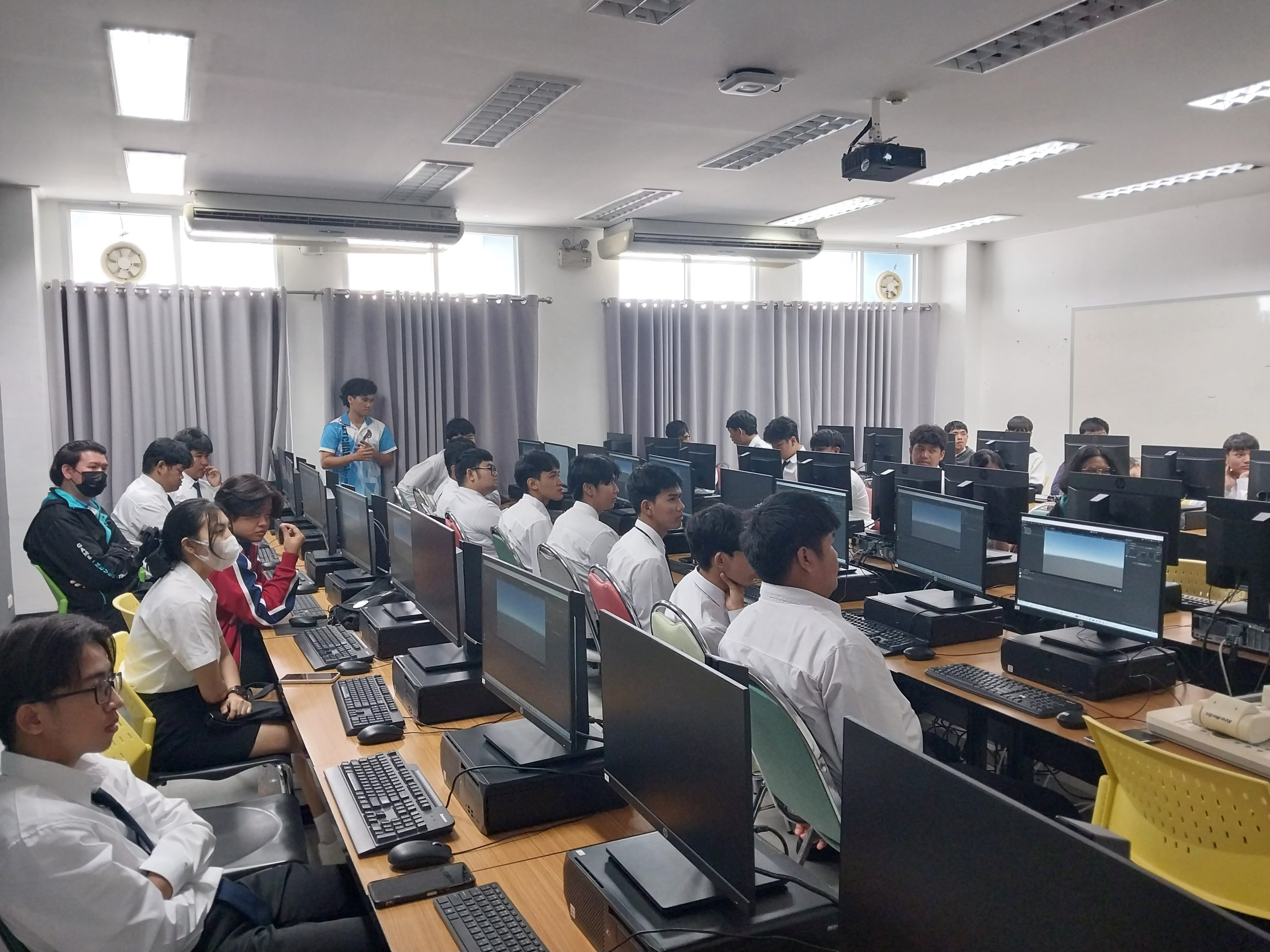 กิจกรรมอบรมเชิงปฏิบัติการ “C# สำหรับพัฒนาเกมเพื่อการเรียนรู้ตลอดชีวิต (Life-long Learning)”
